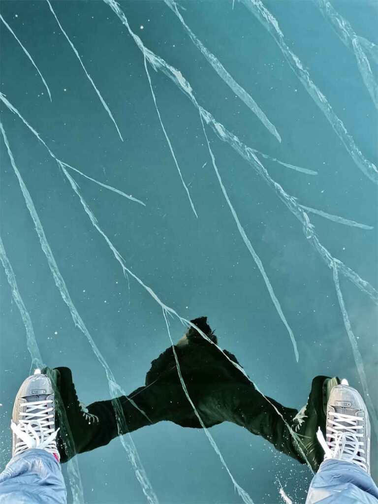 Катание на коньках Банное озеро