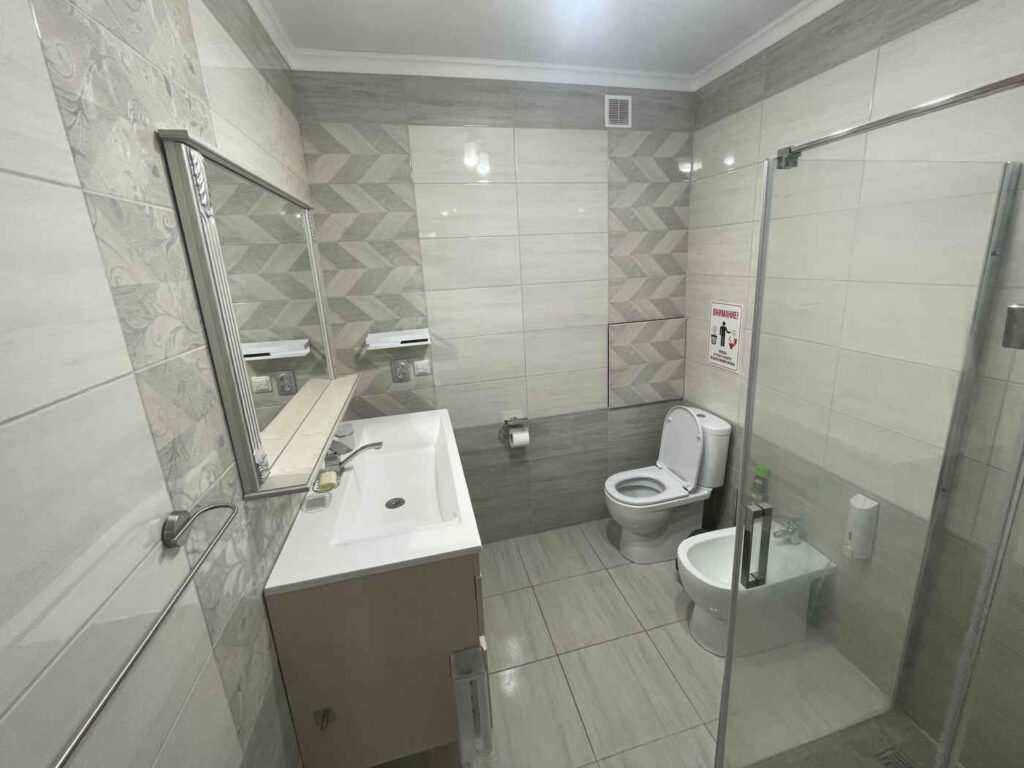 Жилье в Геологоразведке снять, Банное