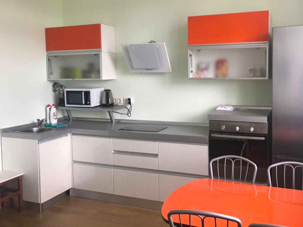 Студия ЖК Алтынай, забронировать квартиру посуточно