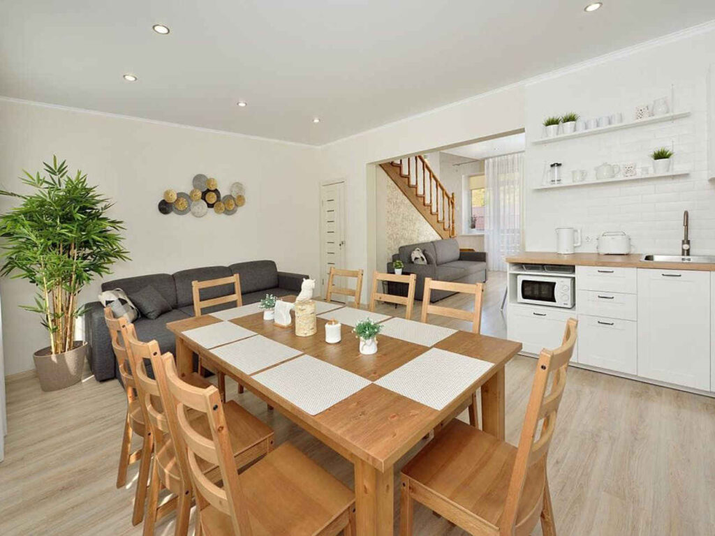 Таунхаус (бунгало) напротив ГЛЦ Банное