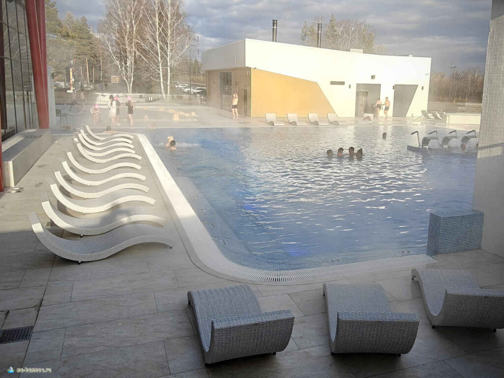 Взрослый комбинированный бассейн, термы Магия тепла, Магнитогорск