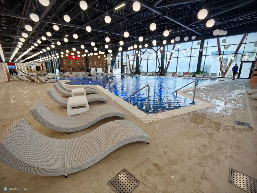 Взрослый внутренний бассейн, термы Магия тепла, Магнитогорск